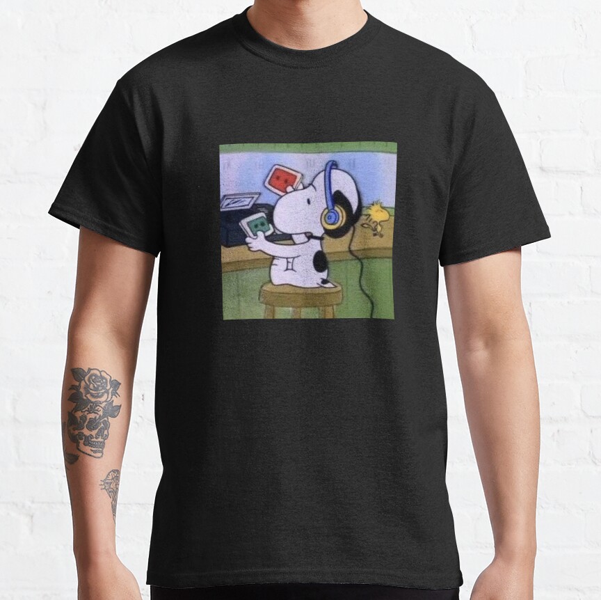 Snoopy Listening To Music T-shirt - Image 2