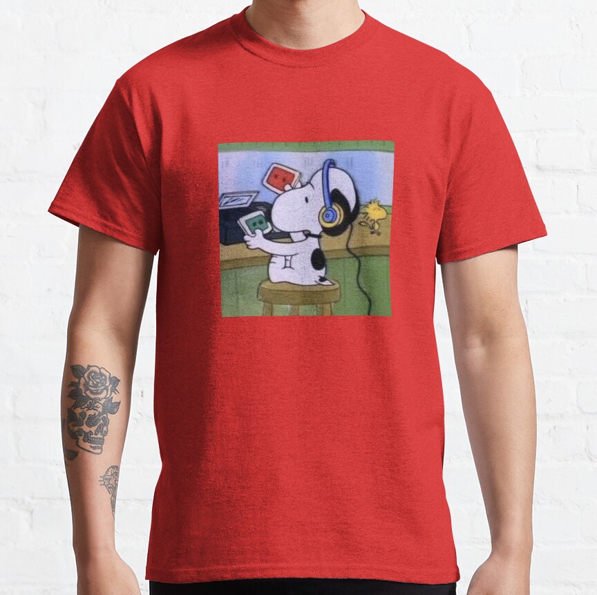 Snoopy Listening To Music T-shirt - Image 6