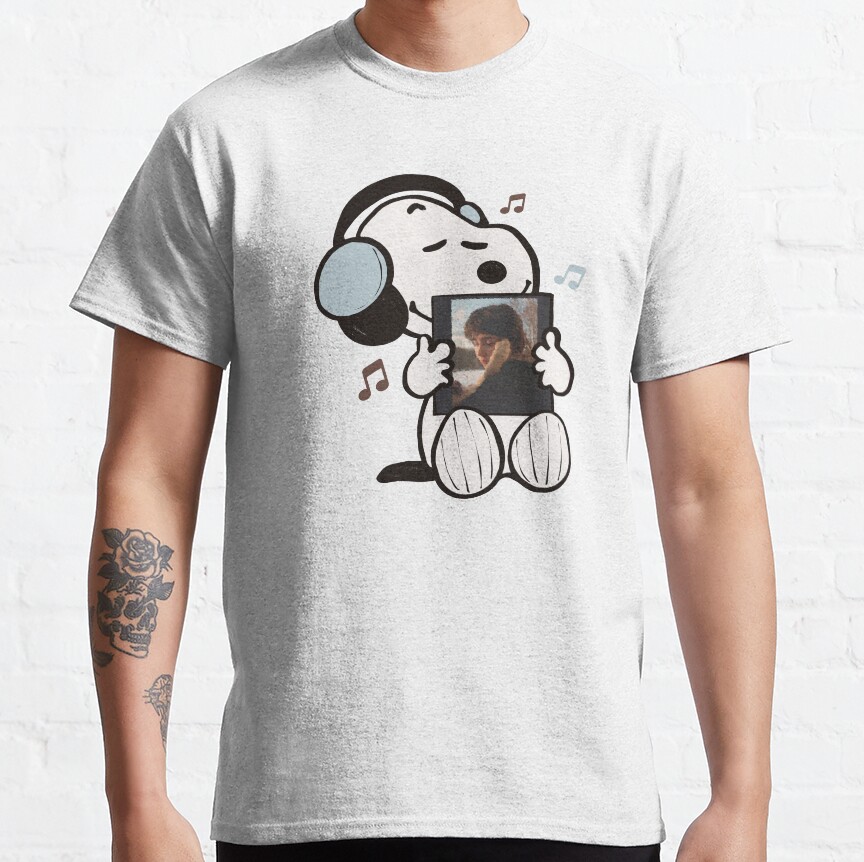 Snoopy Listening To Sling T-shirt