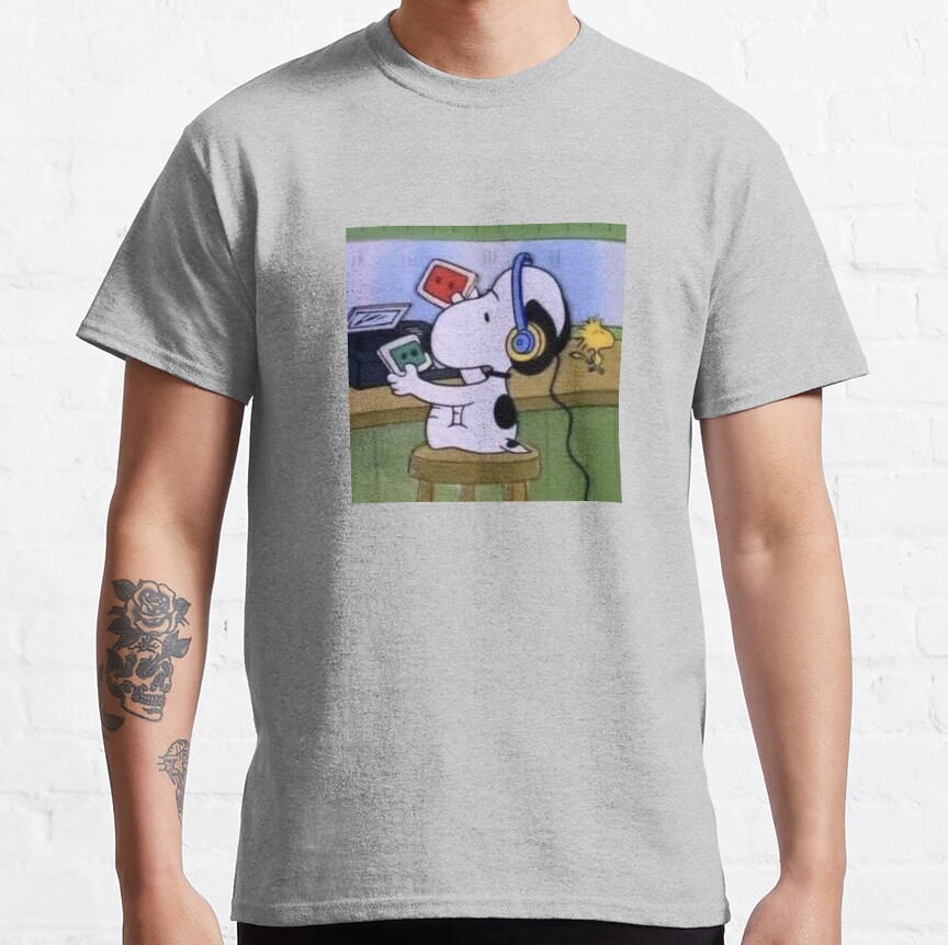 Snoopy Listening To Music T-shirt - Image 4